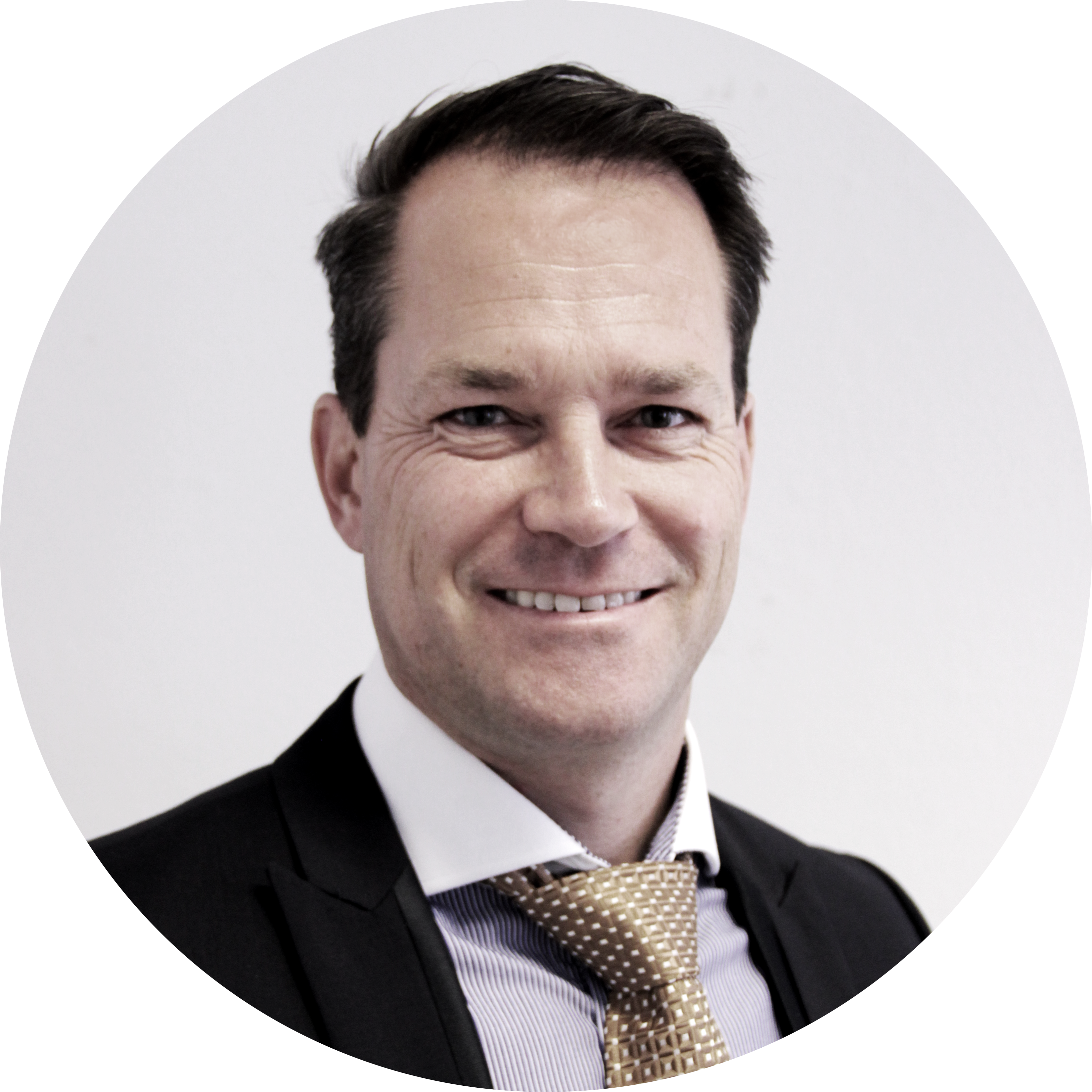 Julian R. Mountford - CEO & Founder at Nixxie International